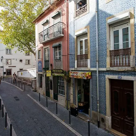 Alfama For Two Studio By Altido