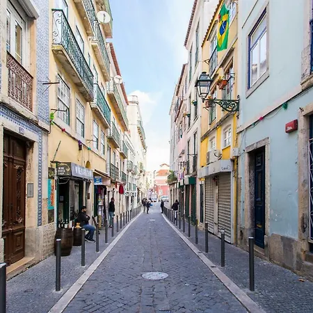 Alfama For Two Studio By Altido *
